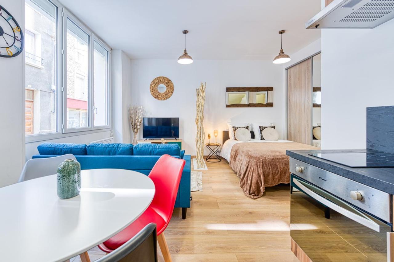 Meuble Classe 3 Etoiles Au Pied Des Thermes Allevard Exterior photo