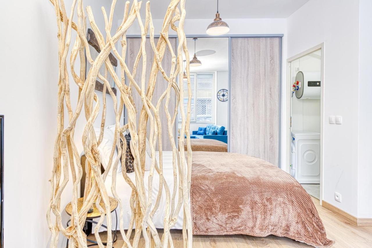 Meuble Classe 3 Etoiles Au Pied Des Thermes Allevard Exterior photo